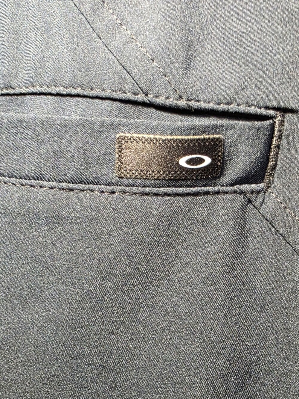Oakley Take Pro Golf / Flat Front Walkshorts - Picture 9 of 14